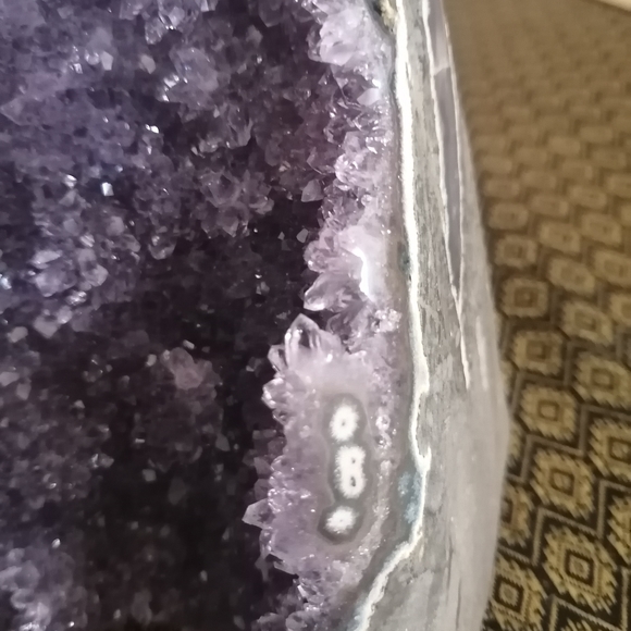 Gorgeous AMETHYST CATHEDRAL ✨3.4lbs with amazing banding and colouring! Video! - Picture 3 of 17